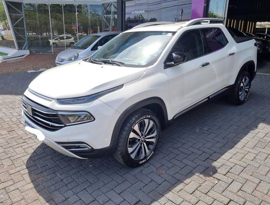 FIAT TORO 2.0 16V TURBO DIESEL VOLCANO 4WD AT9